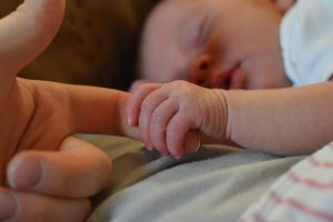 What Pain Relief Can You Give a Newborn? featured image